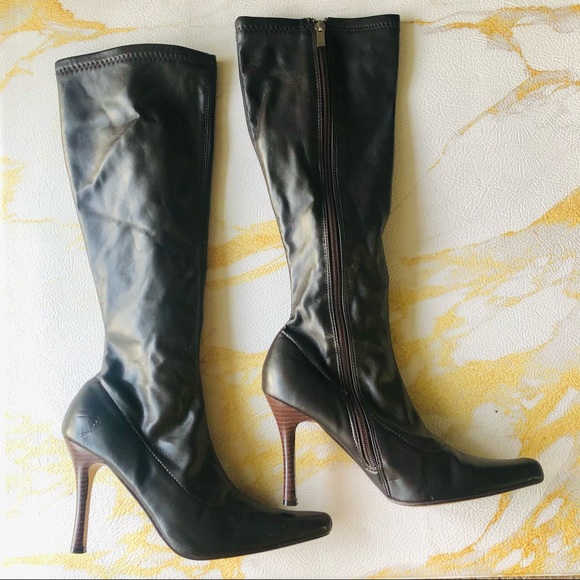 Fitting Warm-Lined Tall Stilleto Boots - Picture 4 of 7